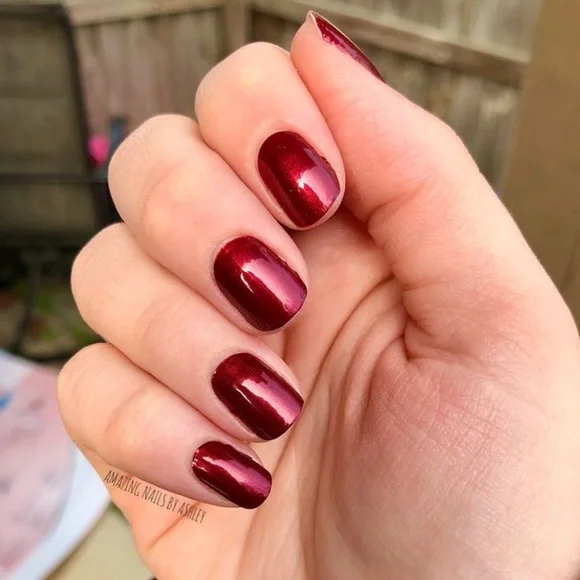 *Retired* Color Street: Venetian Velvet | Scarlet Red Fall Winter Classic Preppy - Picture 6 of 15